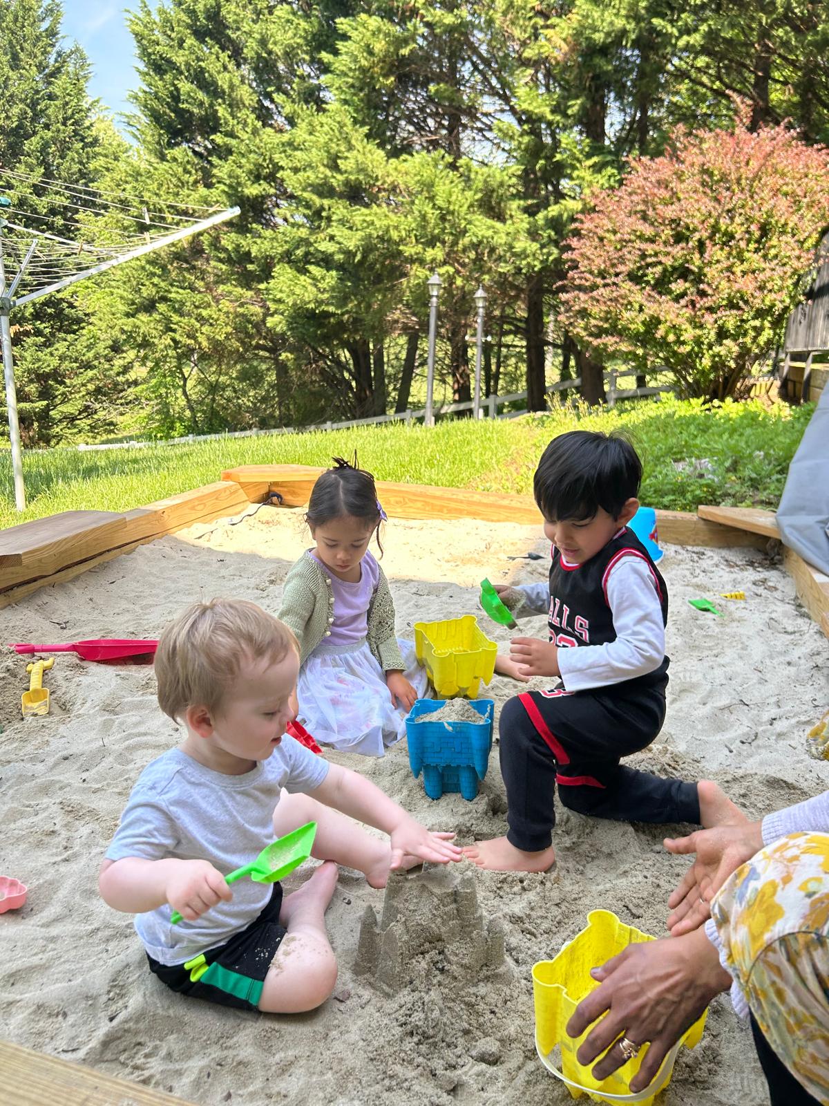 Toddler Sand Play Activities Build Critical Cognitive Skills